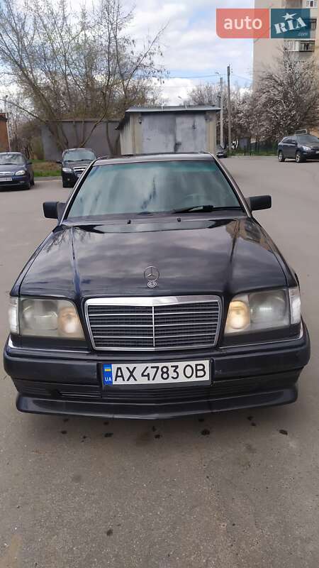 Mercedes-benz E-class (1995)
