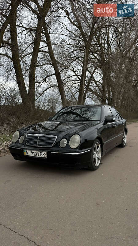 Mercedes-benz E-class (2001)