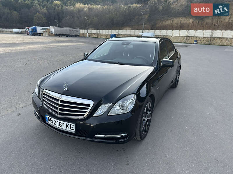 Mercedes-benz E-class (2011)