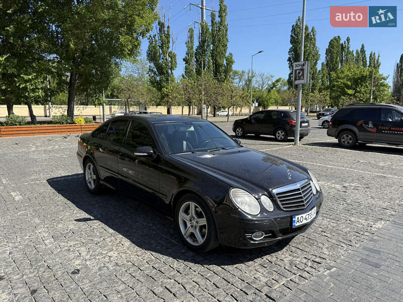 Mercedes-benz E-class (2009)