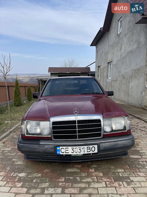Mercedes-benz E-class (1985)