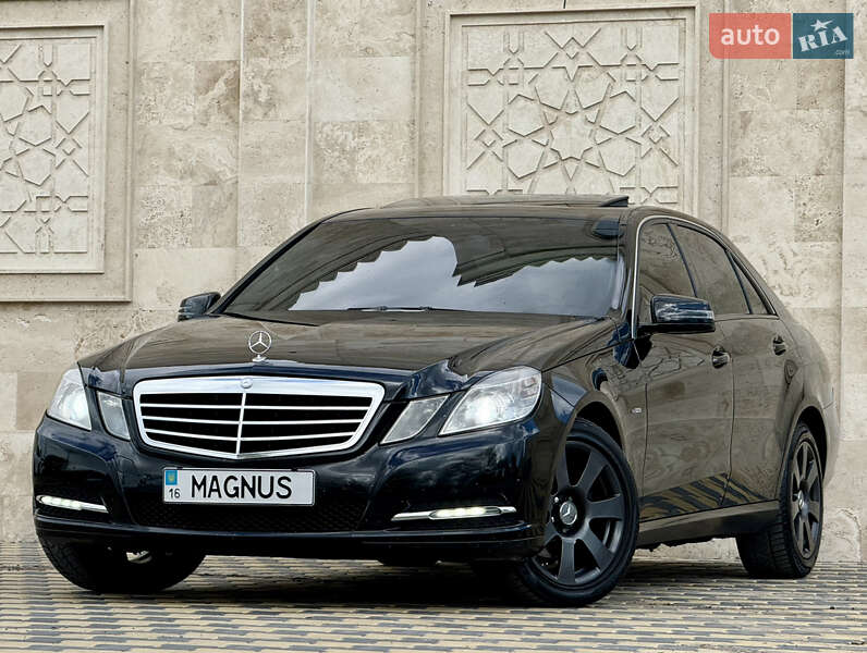 Mercedes-benz E-class (2009)