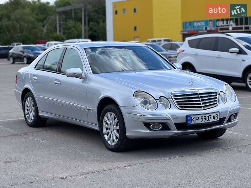 Mercedes-benz E-class (2007)