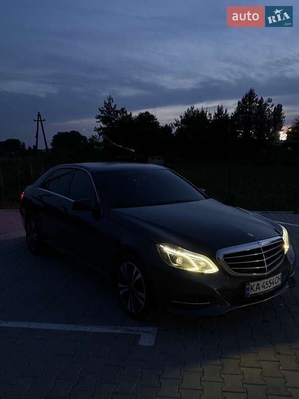 Mercedes-benz E-class (2013)
