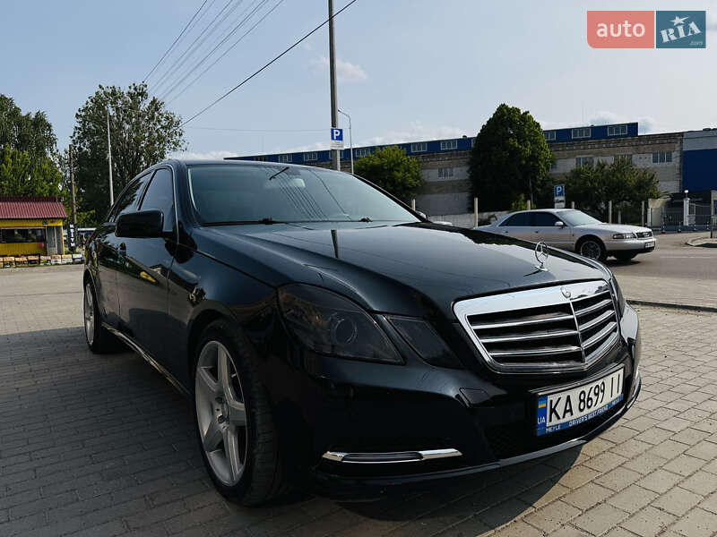 Mercedes-benz E-class (2013)