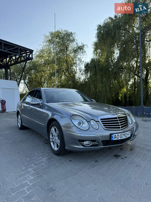 Mercedes-benz E-class (2007)