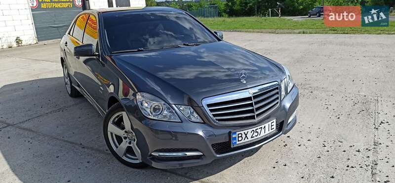 Mercedes-benz E-class (2011)