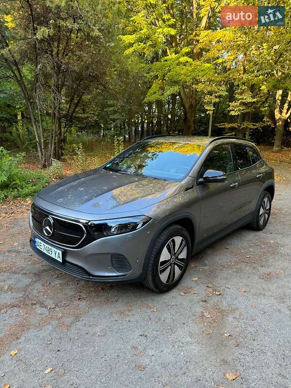 Mercedes-benz Eqa 250 (2021)