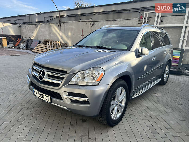 Mercedes-benz Gl-class (2012)