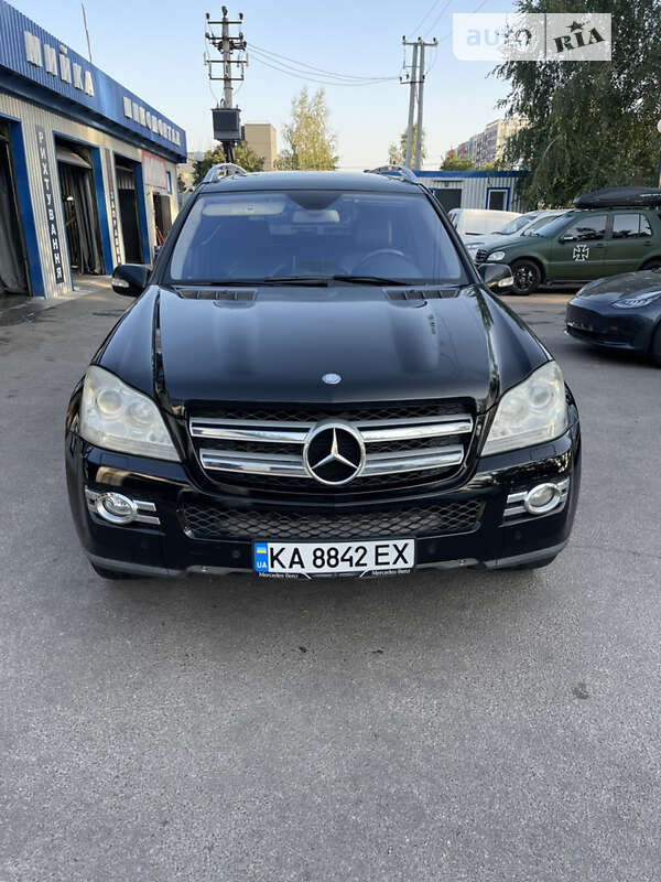 Mercedes-benz Gl-class (2008)