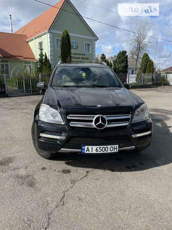 Mercedes-benz Gl-class (2012)