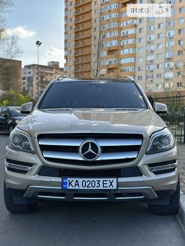 Mercedes-benz Gl-class (2013)