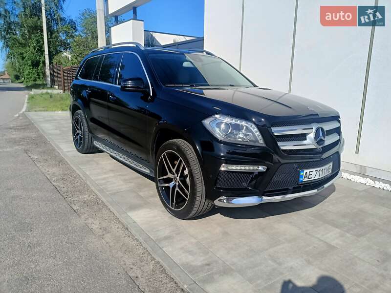 Mercedes-benz Gl-class (2016)