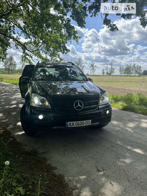 Mercedes-benz Gl-class (2007)