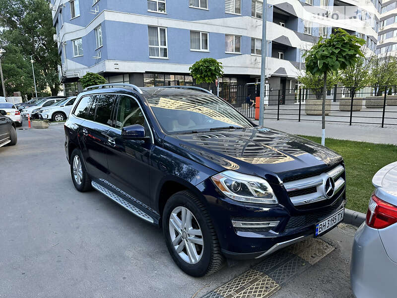 Mercedes-benz Gl-class (2015)