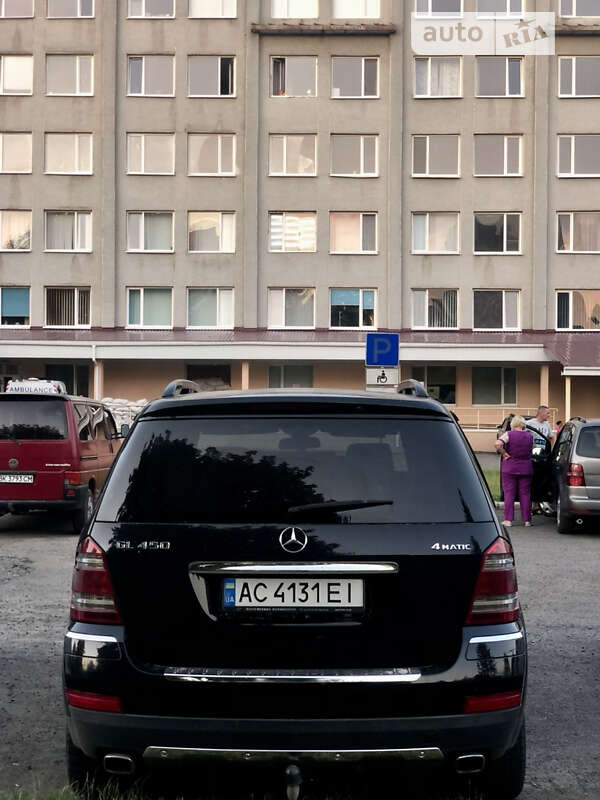 Mercedes-benz Gl-class (2007)