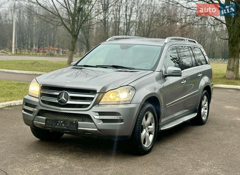 Mercedes-benz Gl-class (2011)
