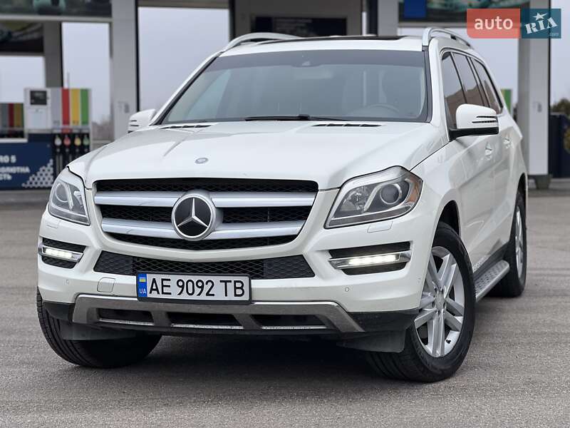 Mercedes-benz Gl-class (2012)