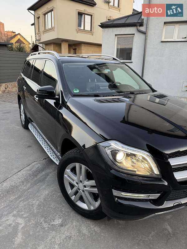 Mercedes-benz Gl-class (2015)