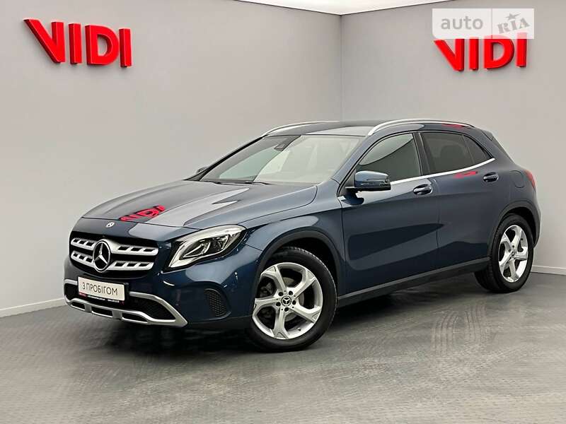 Mercedes-benz Gla 200 (2019)