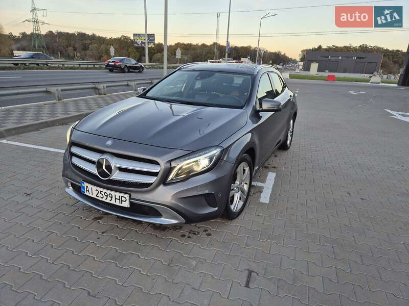 Mercedes-benz Gla-class (2014)