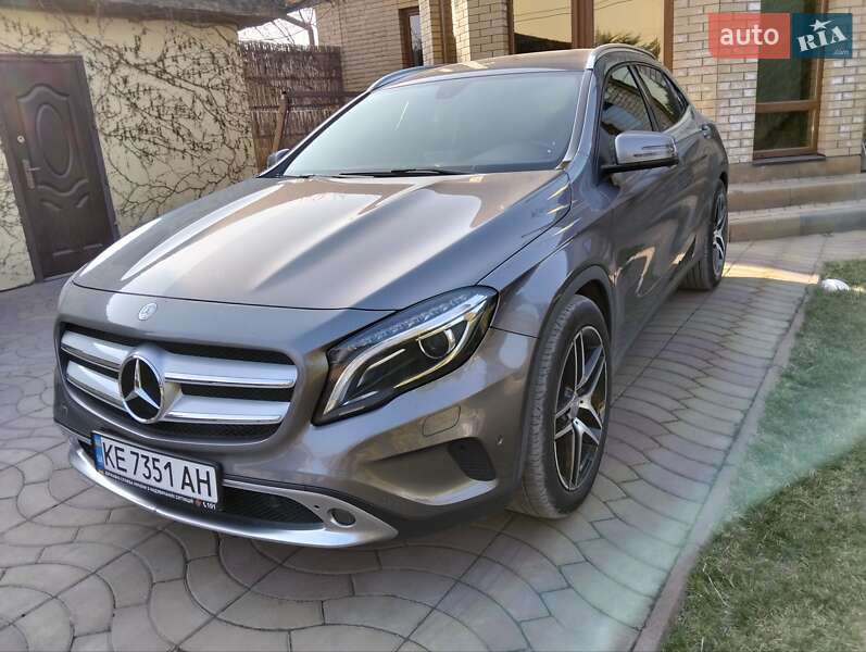 Mercedes-benz Gla-class (2014)
