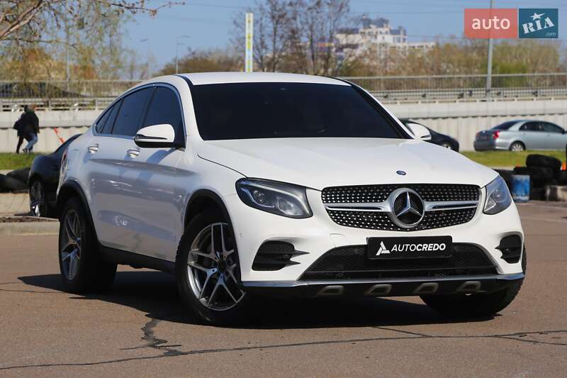 Mercedes-benz Glc-class (2016)