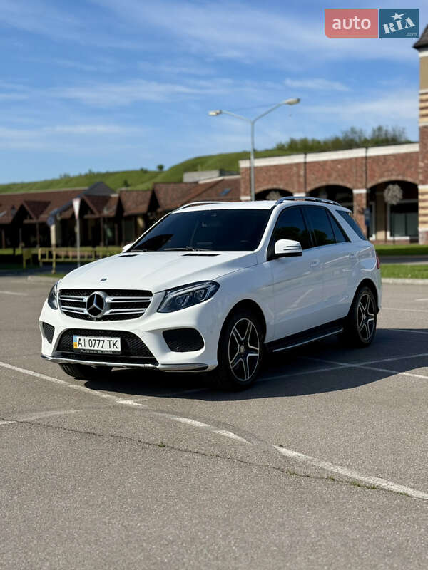 Mercedes-benz Gle-class (2015)
