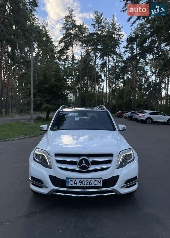 Mercedes-benz Glk-class (2015)