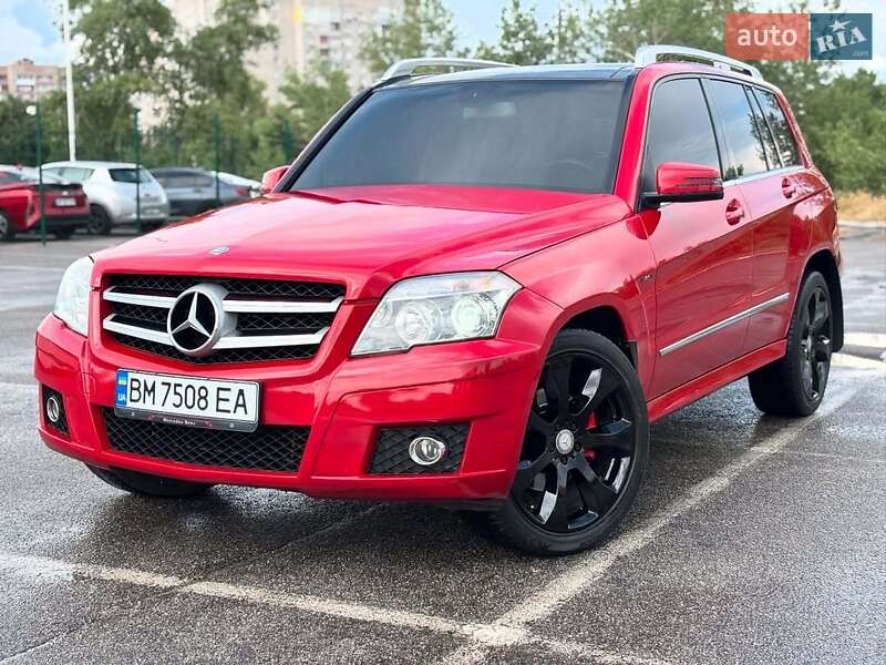 Mercedes-benz Glk-class (2010)