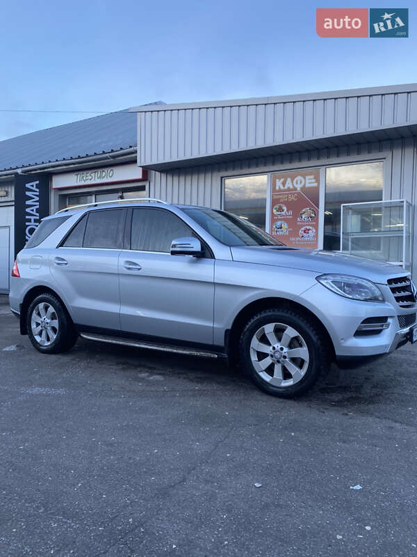 Mercedes-benz M-class (2013)