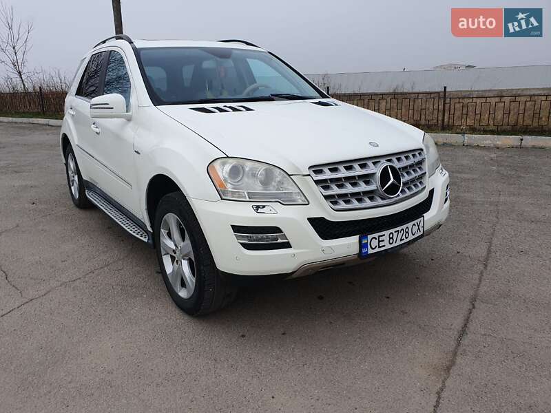 Mercedes-benz M-class (2011)