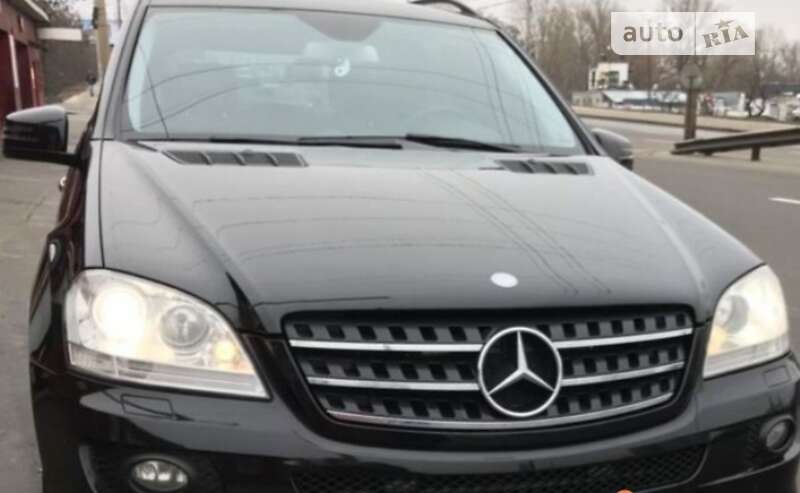 Mercedes-benz M-class (2003)