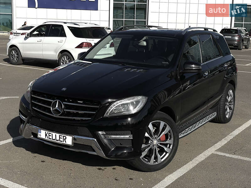 Mercedes-benz M-class (2015)