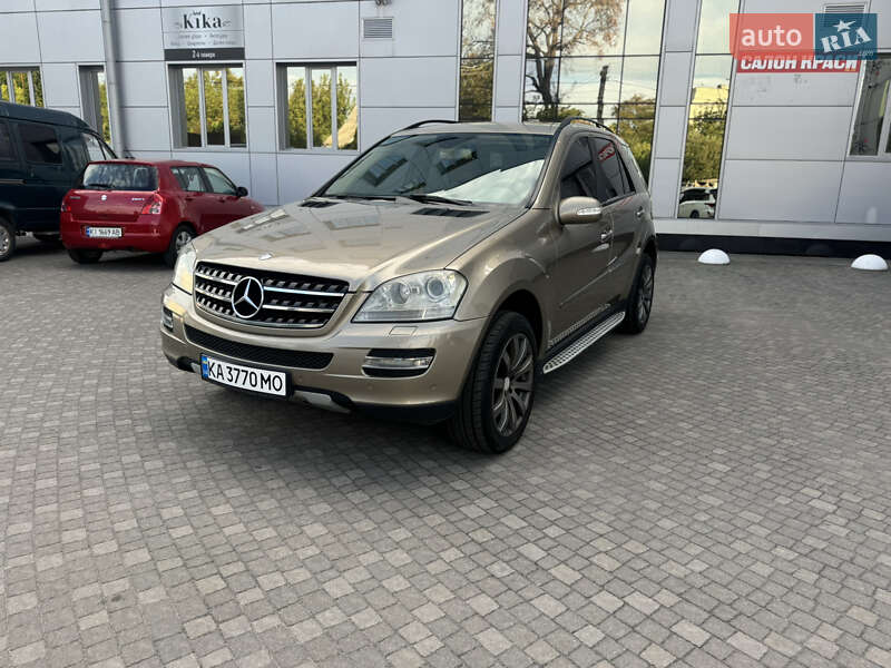 Mercedes-benz M-class (2008)
