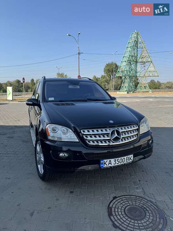 Mercedes-benz M-class (2008)