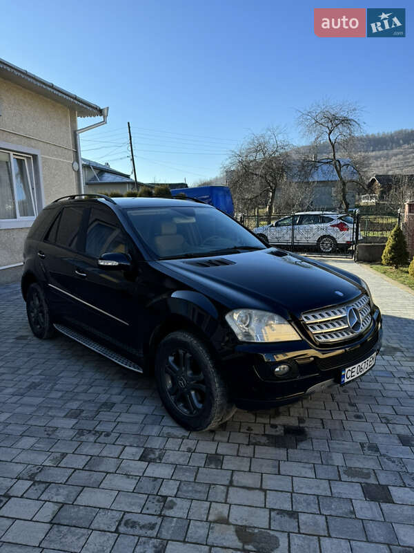 Mercedes-benz M-class (2006)
