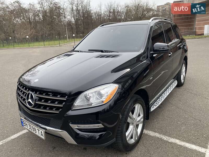 Mercedes-benz M-class (2012)
