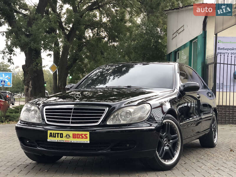 Mercedes-benz S-class (2005)