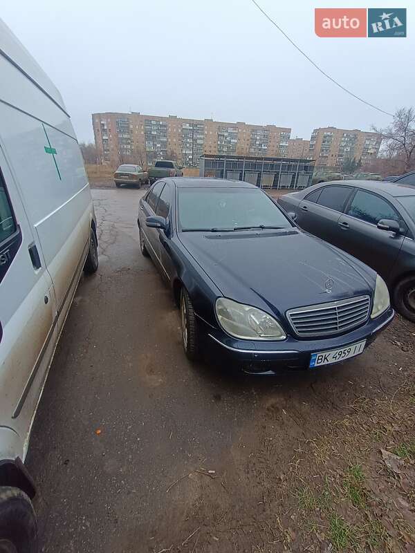 Mercedes-benz S 320 cdi (2000)