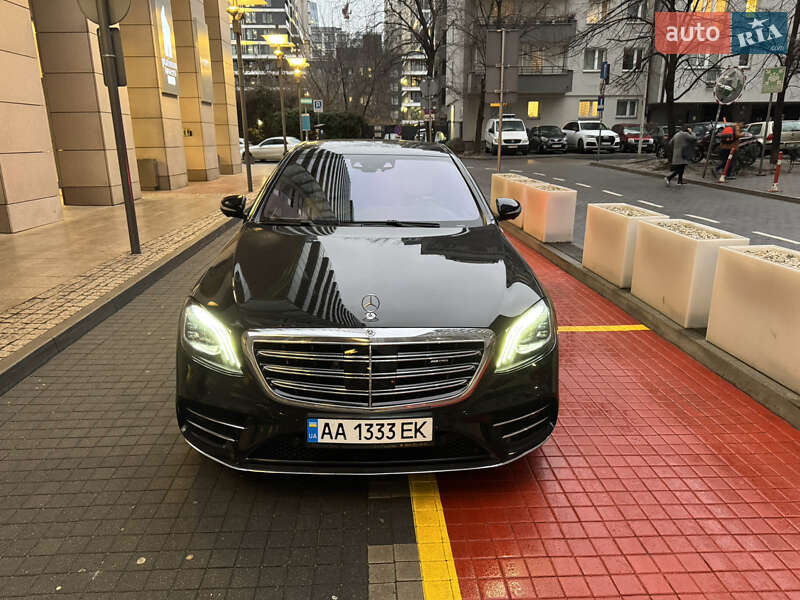 Mercedes-benz S-class (2013)