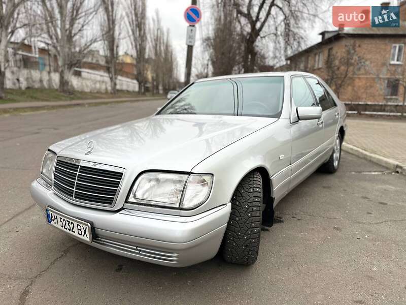 Mercedes-benz S-class (1997)