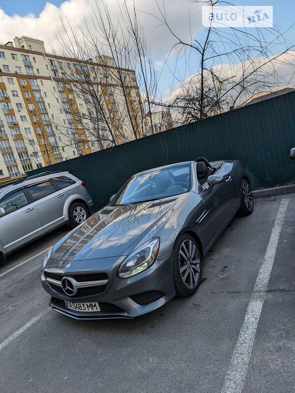 Mercedes-benz Slc 300 (2016)