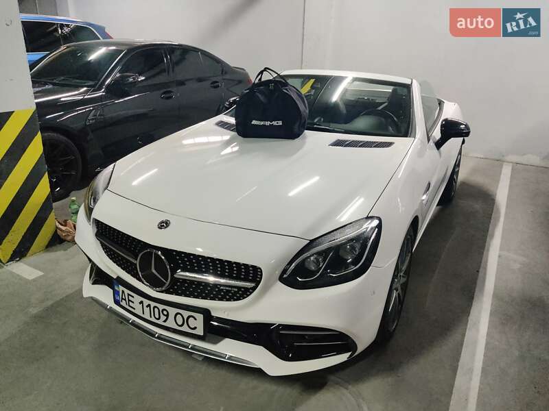 Mercedes-benz Slc-class (2018)