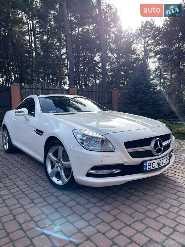 Mercedes-benz Slk-class (2011)
