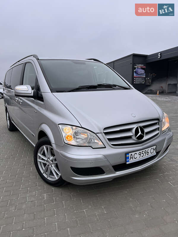 Mercedes-benz Viano (2011)