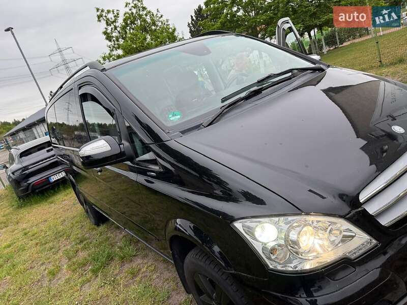 Mercedes-benz Viano (2012)