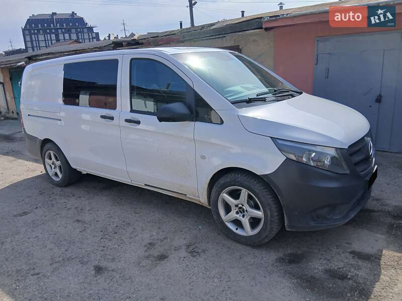 Mercedes-benz Vito (2015)