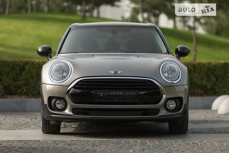 Mini Cooper clubman (2016)