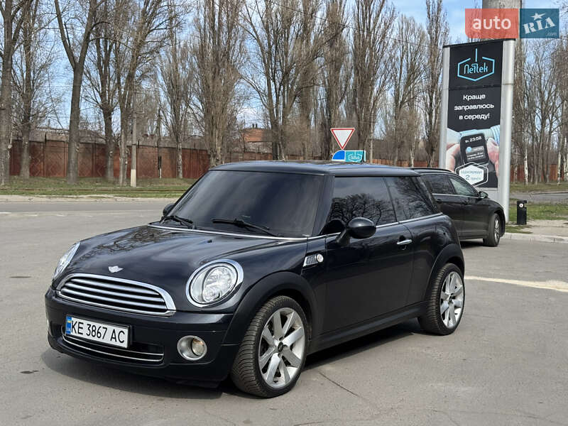 Mini Hatch (2007)
